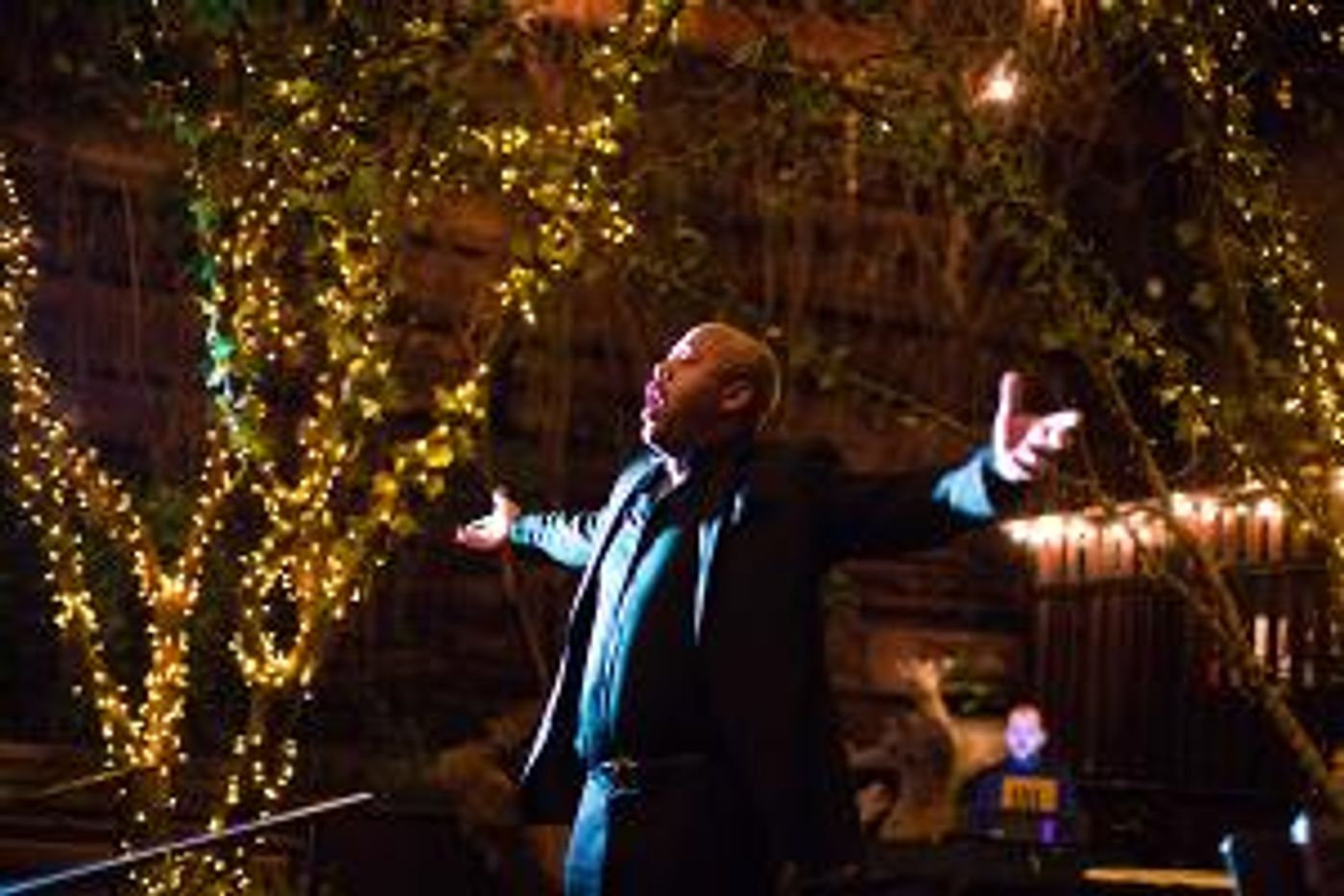 On Site Opera Brings Pop Up Performances To Museum Of The City Of New York For 10th Annual Gala  Image